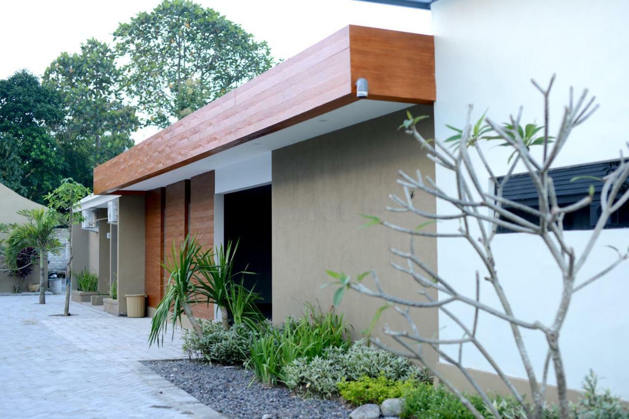 Reddoorz Syariah Plus Near Banyuwangi Airport Ngoại thất bức ảnh