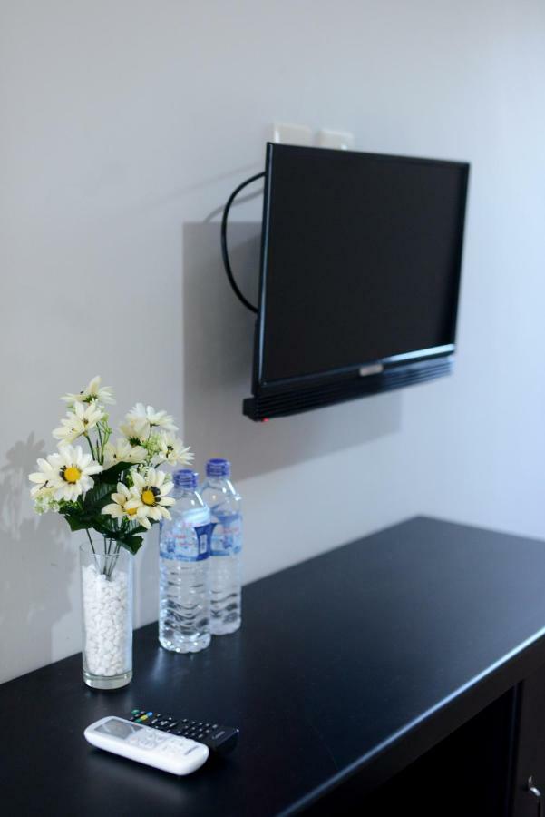 Reddoorz Syariah Plus Near Banyuwangi Airport Ngoại thất bức ảnh